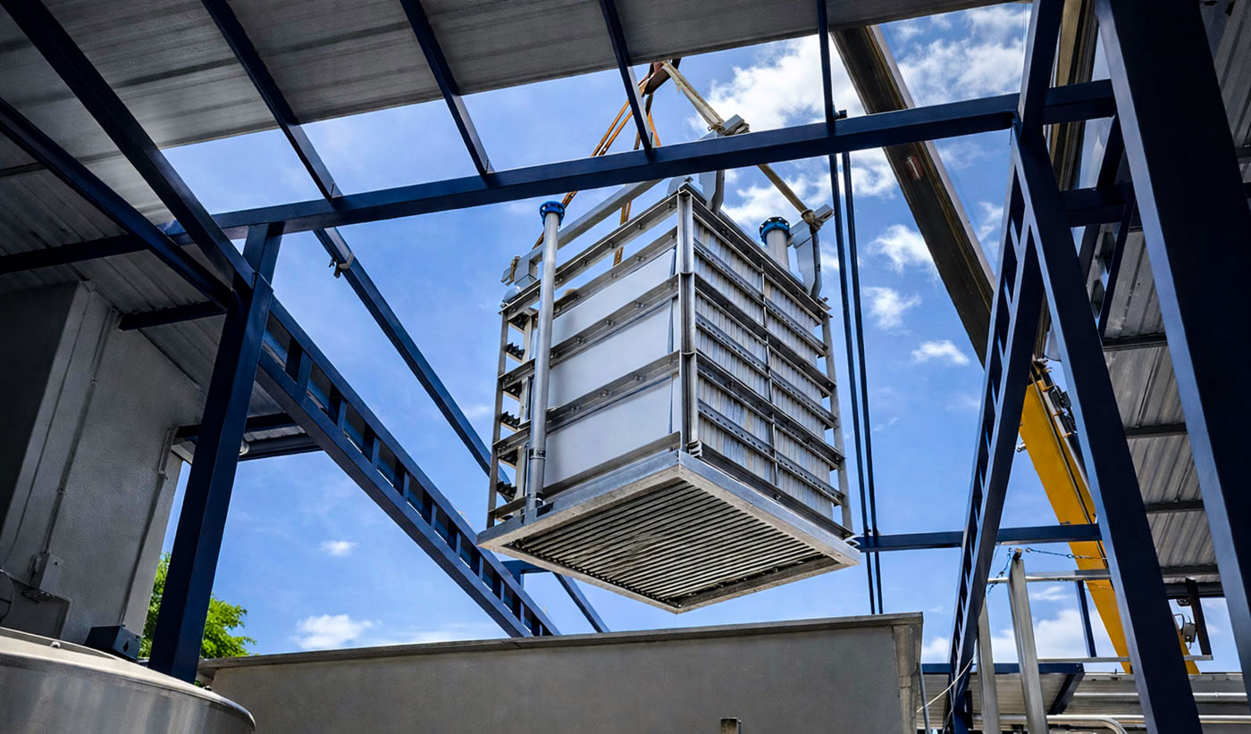 Membrane cassette lowering during facility retrofit